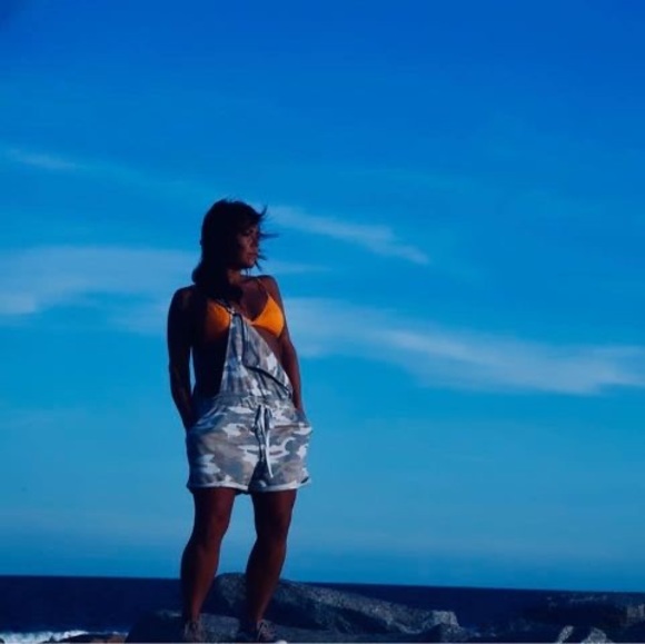 Meet your Posher, Lauren - Picture 1 of 1